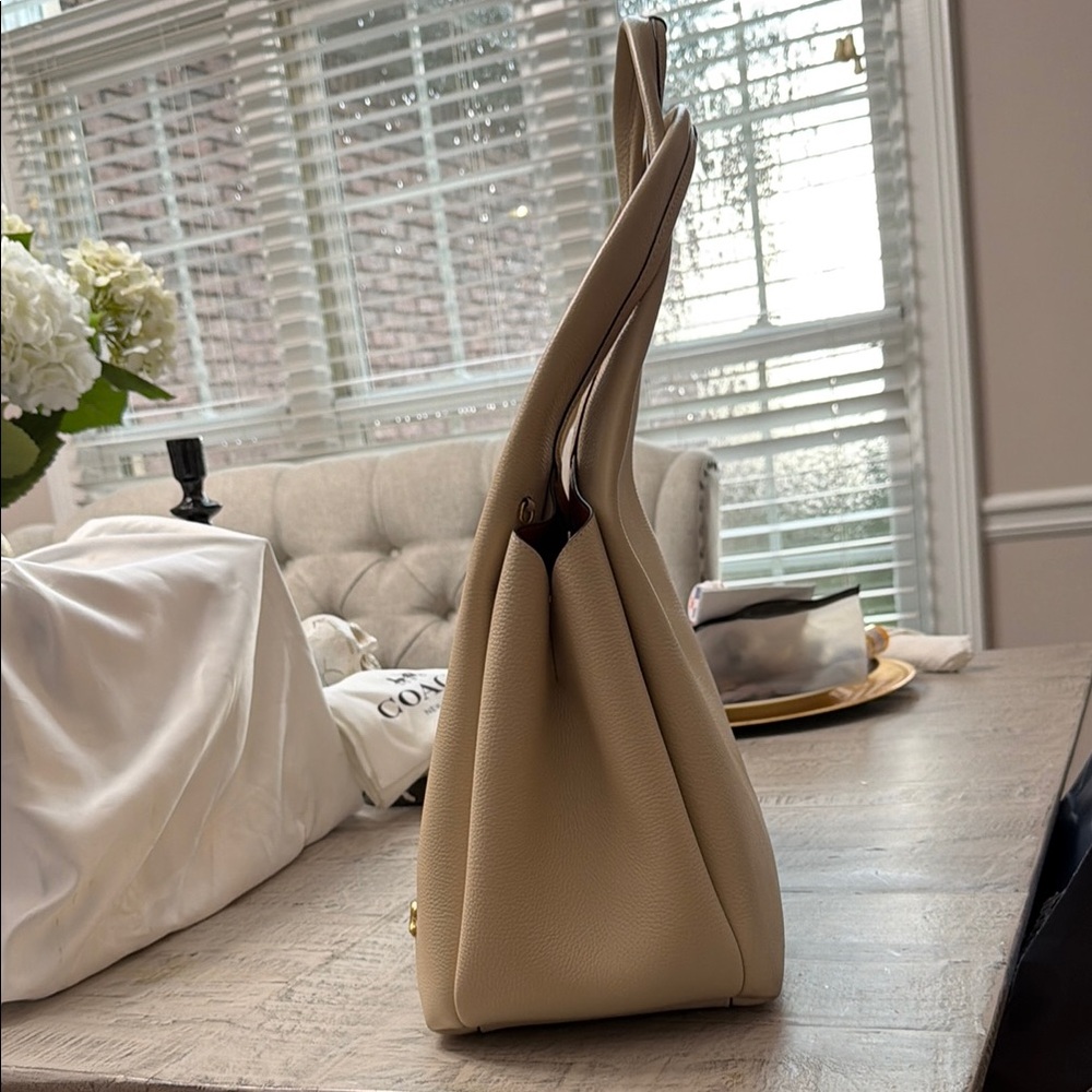 Coach Lana Brass/Ivory Shoulder Bag - Picture 3 of 9